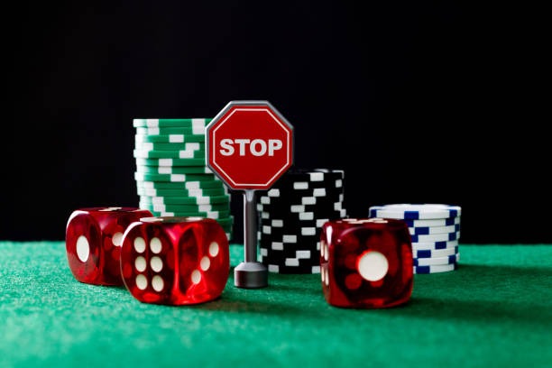 jerukwin interface comparing live blackjack table and football market sections